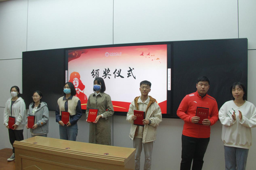 演讲比赛颁奖仪式1 演讲比赛颁奖仪式1